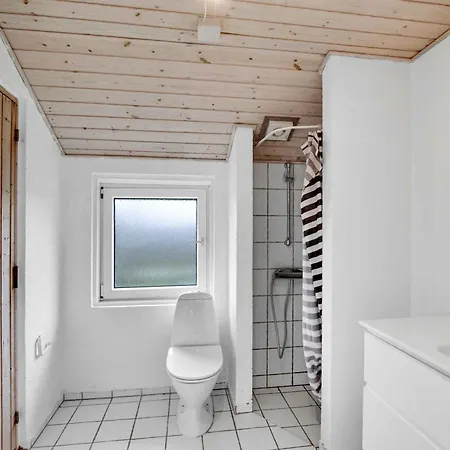 Einladendes Poolhaus Mit Meerblick - Einladendes Poolhaus Mit Meerblick Nordborg