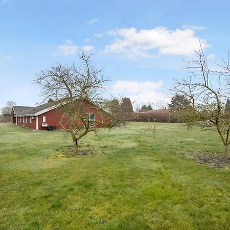 Vakantiehuis Einladendes Poolhaus Mit Meerblick - Einladendes Poolhaus Mit Meerblick