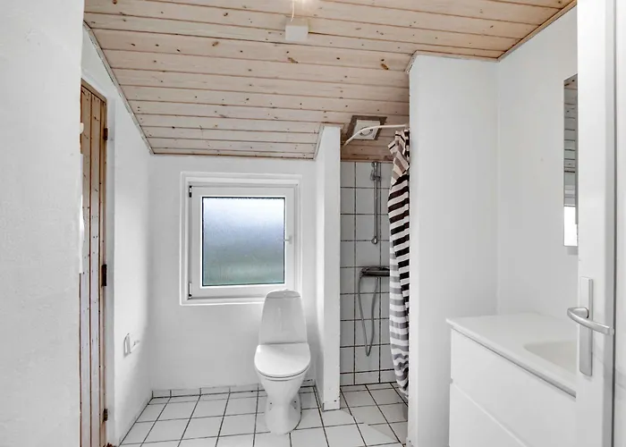 Einladendes Poolhaus Mit Meerblick - Einladendes Poolhaus Mit Meerblick Nordborg