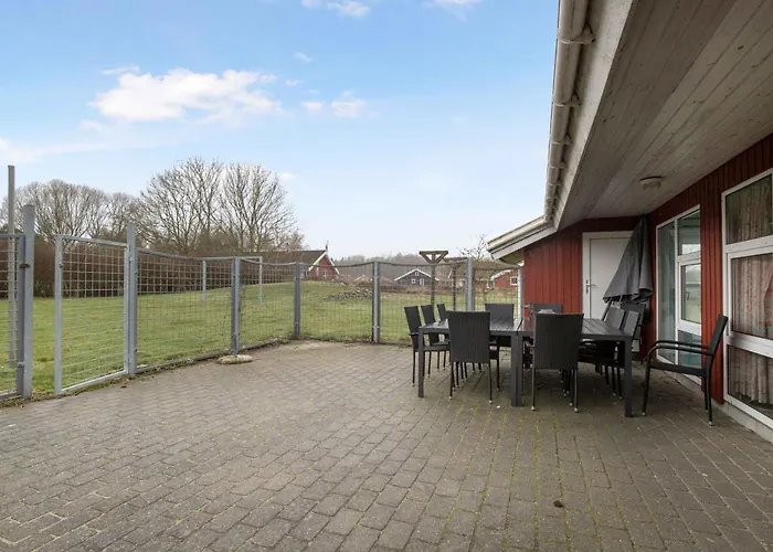 Einladendes Poolhaus Mit Meerblick - Einladendes Poolhaus Mit Meerblick Vakantiehuis Nordborg