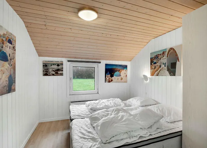 Einladendes Poolhaus Mit Meerblick - Einladendes Poolhaus Mit Meerblick Nordborg