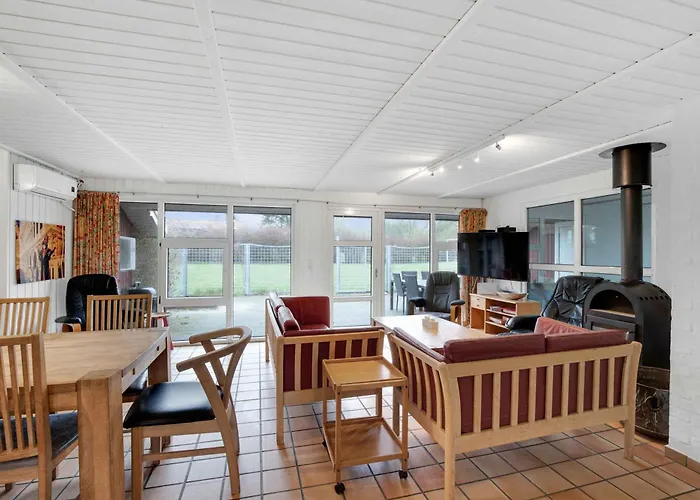 Einladendes Poolhaus Mit Meerblick - Einladendes Poolhaus Mit Meerblick Vakantiehuis Nordborg